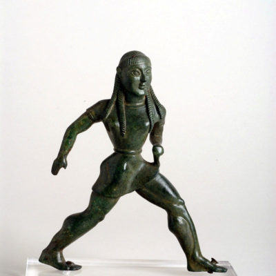 Βronze statuette of a girl runner, from the sanctuary of Zeus at Dodona. 550-540 B.C.(Kαρ. 24)